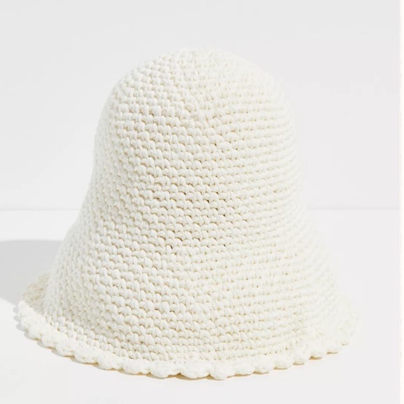 Free People☀️Pixie Knit Bucket Hat☀️ - Picture 8 of 9